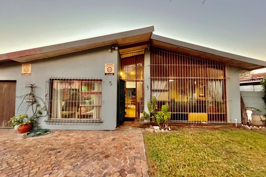 3 Bedroom Property for Sale in Windsor Park Western Cape